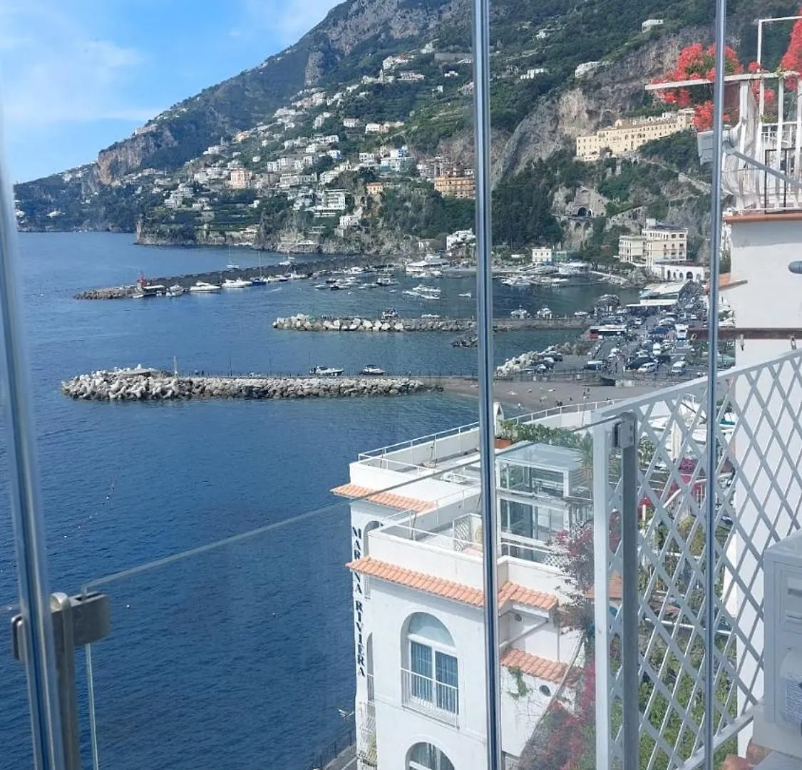 La Stanza Sul Porto Di Amalfi Camera Piccina Piccina Con Bagno Privato E Terrazzino Vista Mare 0*,